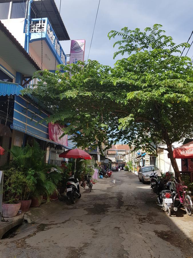 Ganesha Hostel Battambang Exterior foto