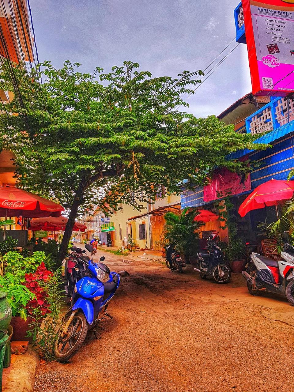 Ganesha Hostel Battambang Exterior foto